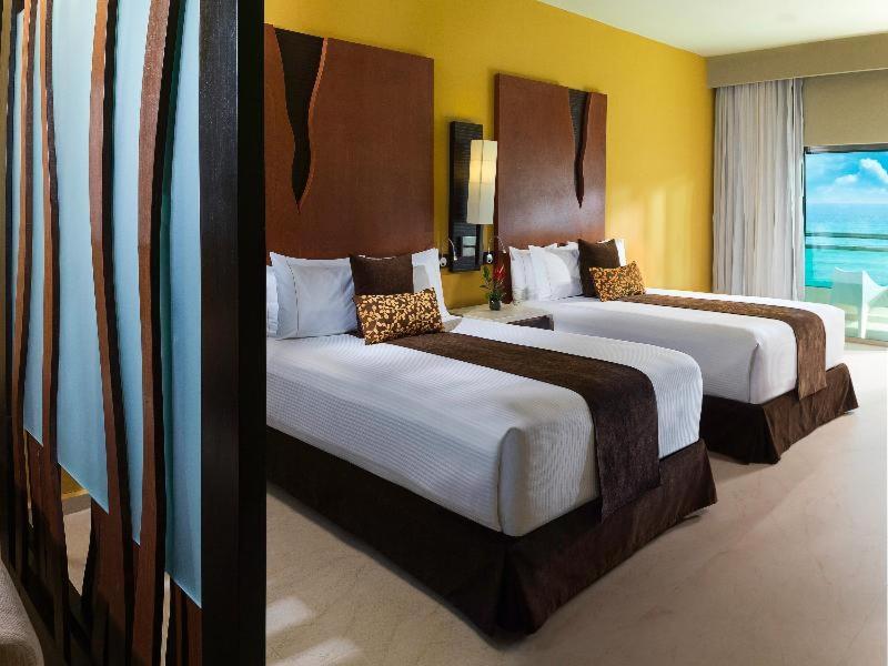 Generations Riviera Maya Family Resort Catamaran, Water Park & More Inclusive Puerto Morelos Bilik gambar