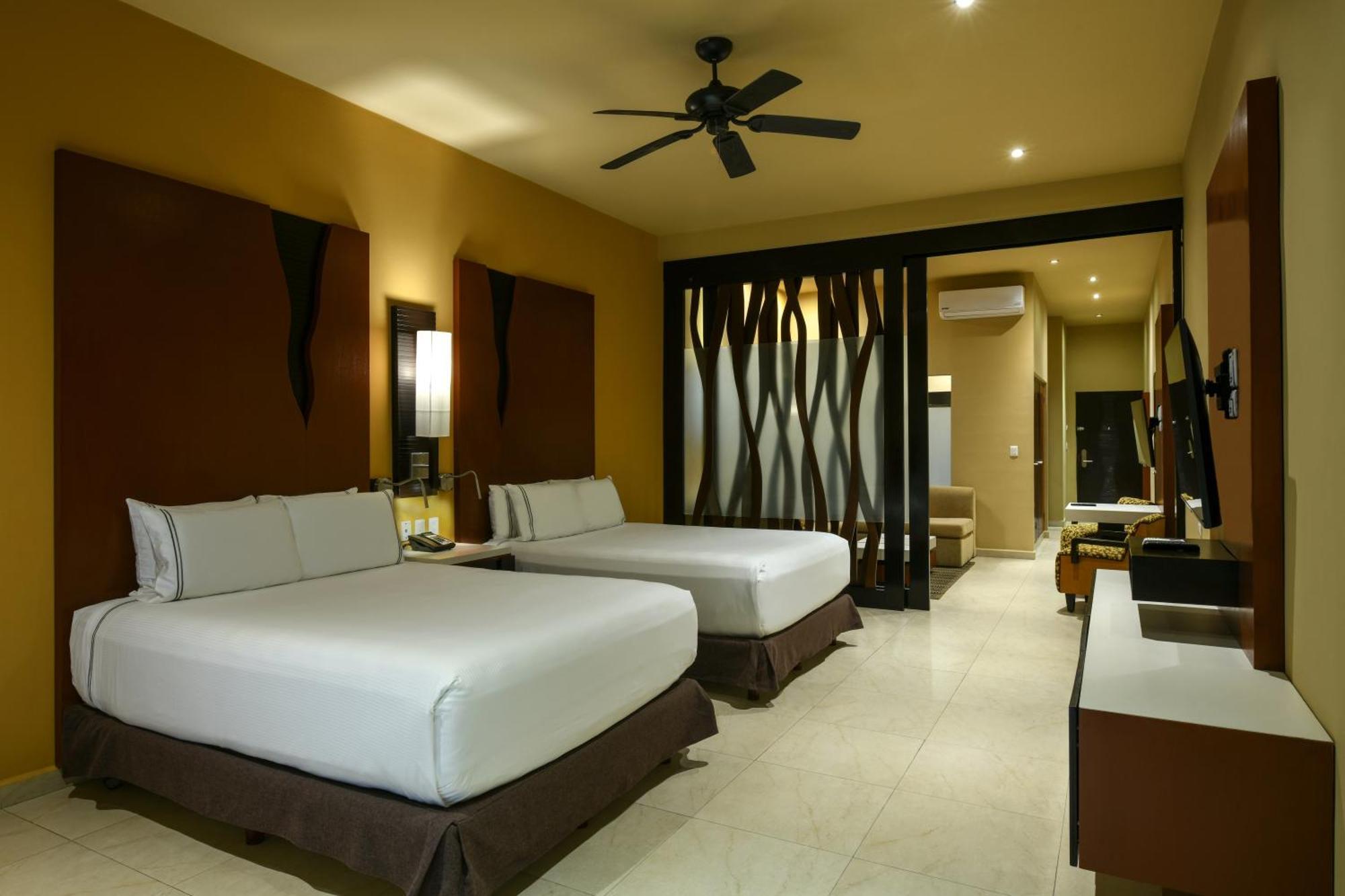 Generations Riviera Maya Family Resort Catamaran, Water Park & More Inclusive Puerto Morelos Luaran gambar