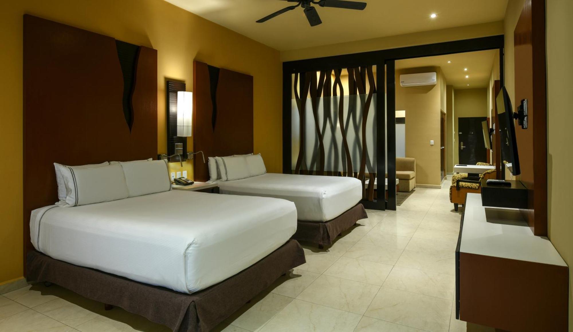 Generations Riviera Maya Family Resort Catamaran, Water Park & More Inclusive Puerto Morelos Luaran gambar