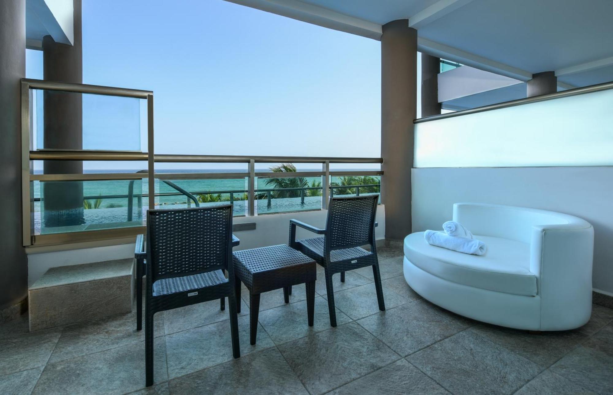 Generations Riviera Maya Family Resort Catamaran, Water Park & More Inclusive Puerto Morelos Luaran gambar